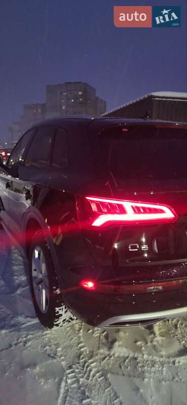 Внедорожник / Кроссовер Audi Q5 2018 в Днепре