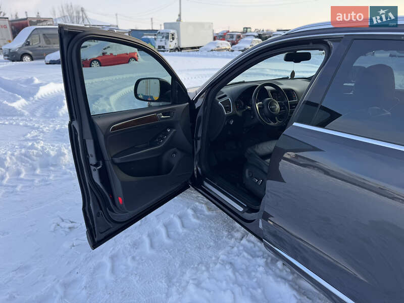Внедорожник / Кроссовер Audi Q5 2014 в Луцке