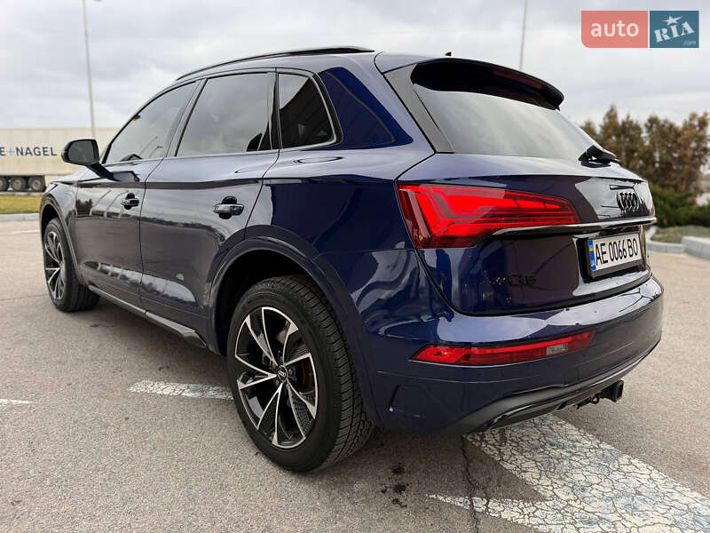 Внедорожник / Кроссовер Audi Q5 2020 в Днепре