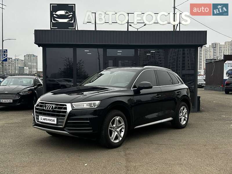 Внедорожник / Кроссовер Audi Q5 2019 в Киеве