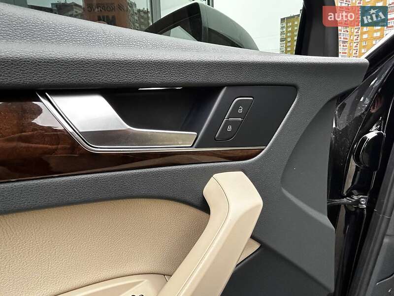 Внедорожник / Кроссовер Audi Q5 2019 в Киеве