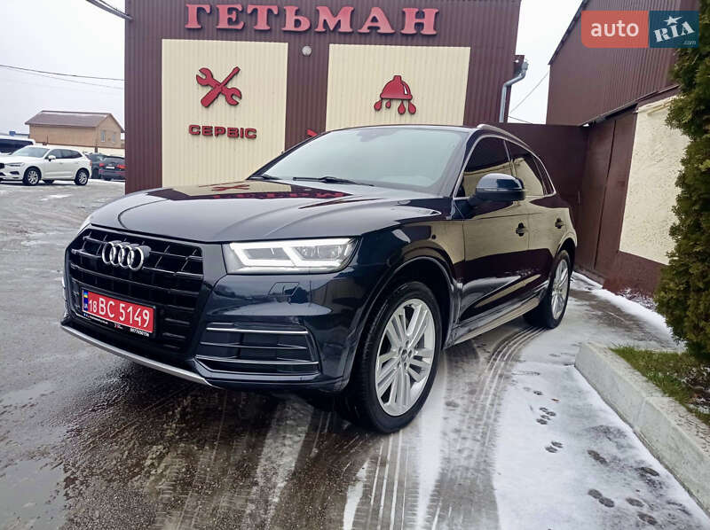 Внедорожник / Кроссовер Audi Q5 2019 в Ровно