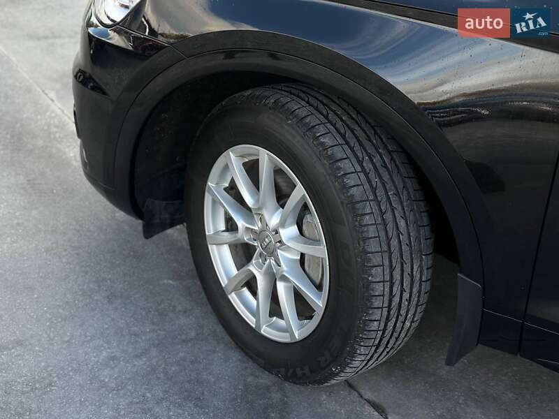 Внедорожник / Кроссовер Audi Q5 2017 в Ровно