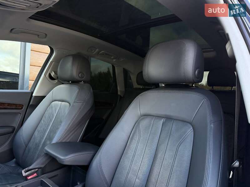 Внедорожник / Кроссовер Audi Q5 2017 в Ровно