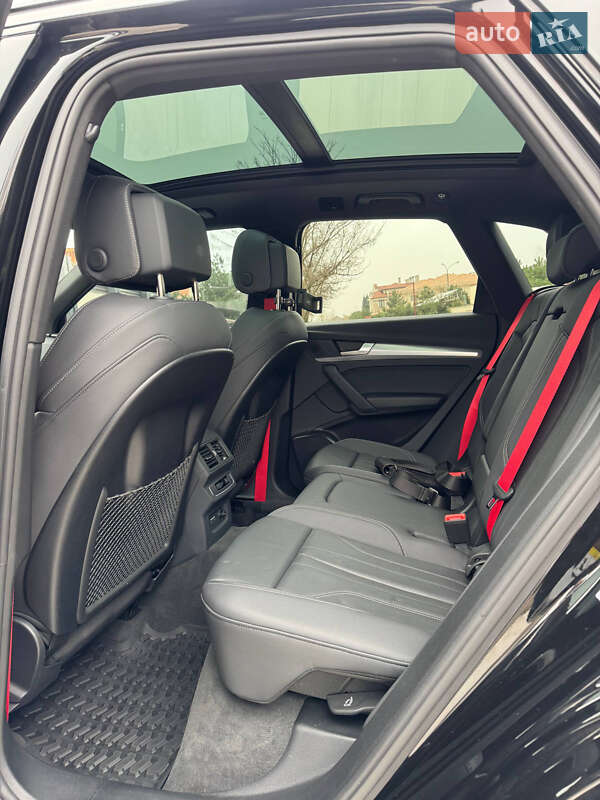 Внедорожник / Кроссовер Audi Q5 2024 в Одессе