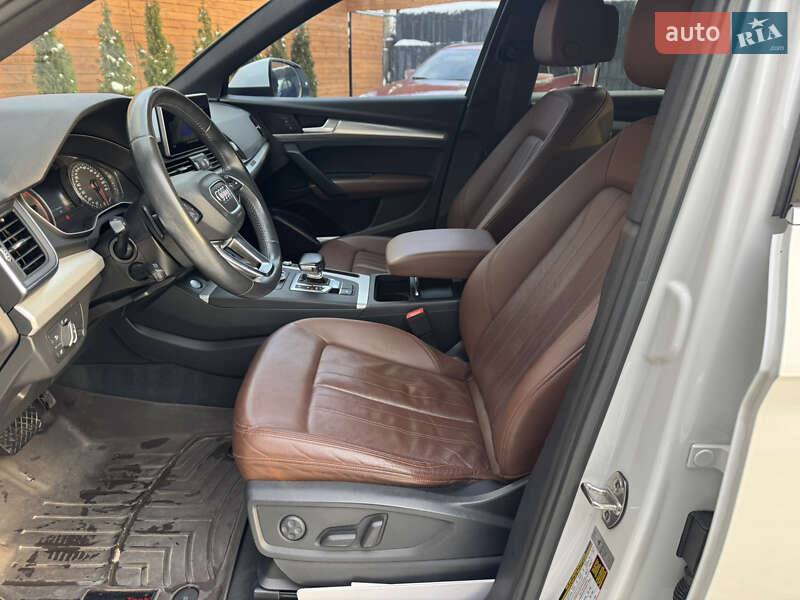 Внедорожник / Кроссовер Audi Q5 2018 в Киеве