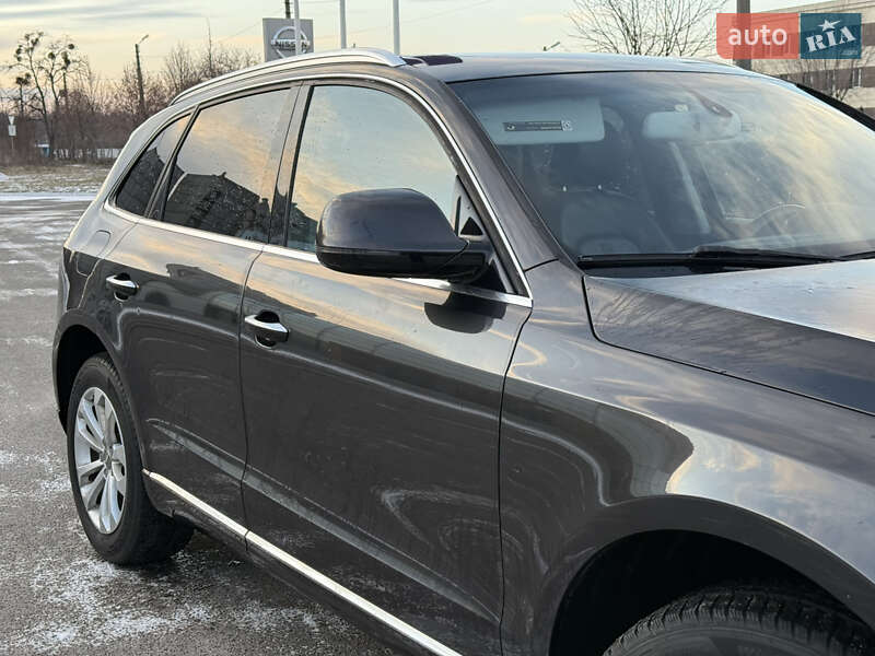 Внедорожник / Кроссовер Audi Q5 2015 в Полтаве