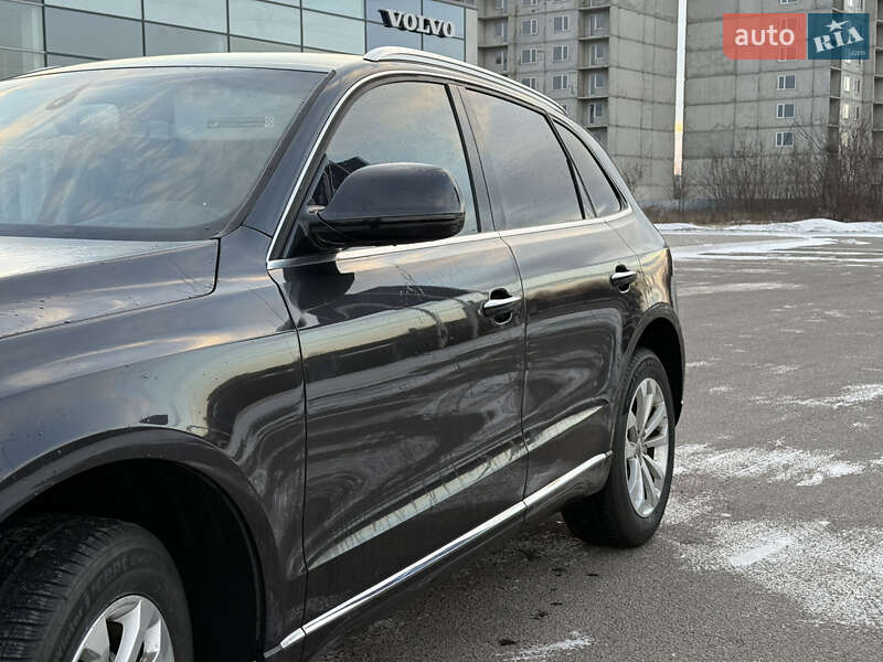 Внедорожник / Кроссовер Audi Q5 2015 в Полтаве