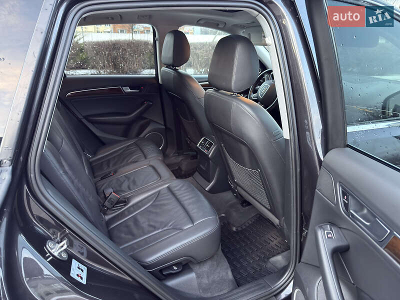 Внедорожник / Кроссовер Audi Q5 2015 в Полтаве