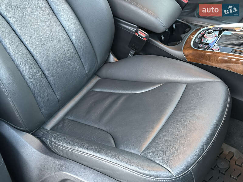 Внедорожник / Кроссовер Audi Q5 2015 в Полтаве