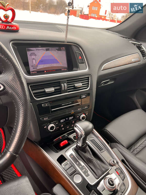 Внедорожник / Кроссовер Audi Q5 2014 в Костополе