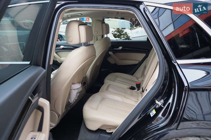 Внедорожник / Кроссовер Audi Q5 2018 в Львове