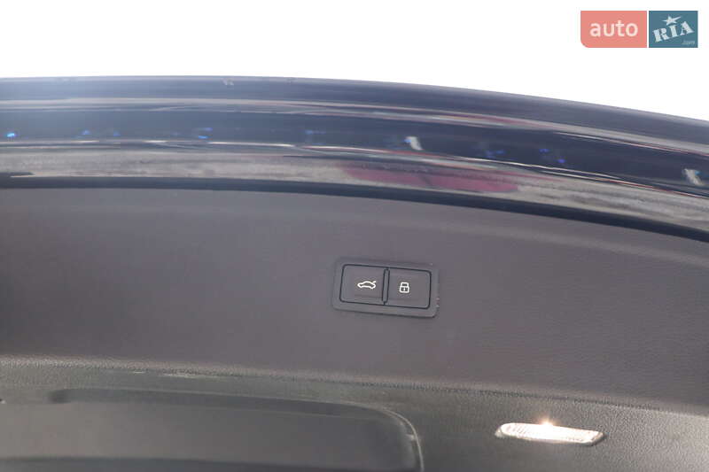 Внедорожник / Кроссовер Audi Q5 2018 в Львове