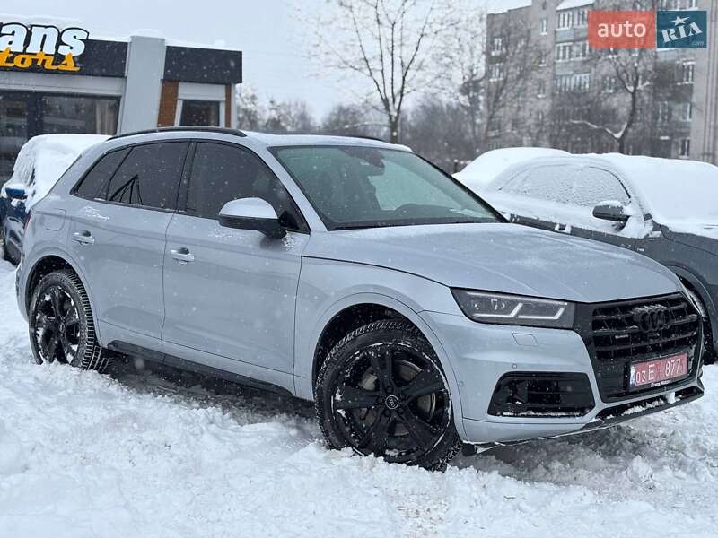 Внедорожник / Кроссовер Audi Q5 2018 в Стрые