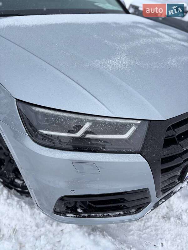 Внедорожник / Кроссовер Audi Q5 2018 в Стрые