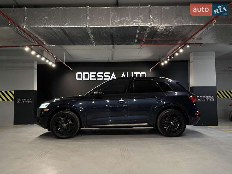 Внедорожник / Кроссовер Audi Q5 2018 в Одессе