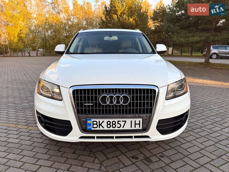 Внедорожник / Кроссовер Audi Q5 2011 в Дрогобыче