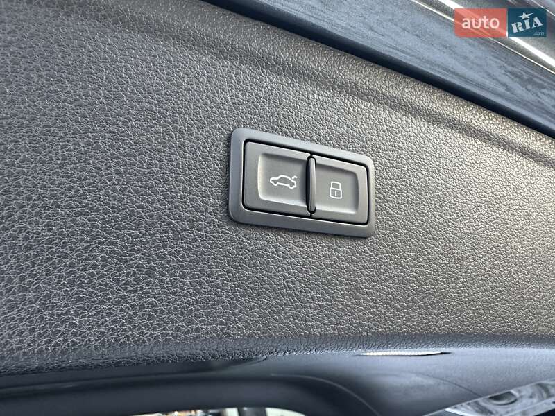 Внедорожник / Кроссовер Audi Q5 2023 в Сумах