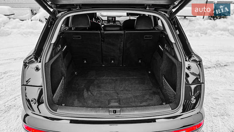 Внедорожник / Кроссовер Audi Q5 2020 в Ровно фото 54 Внедорожник / Кроссовер Audi Q5 2020 в Ровно