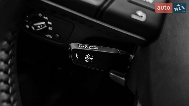 Внедорожник / Кроссовер Audi Q5 2020 в Ровно фото 43 Внедорожник / Кроссовер Audi Q5 2020 в Ровно