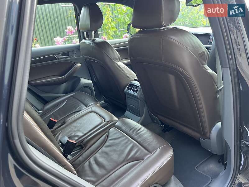 Внедорожник / Кроссовер Audi Q5 2015 в Хмельницком