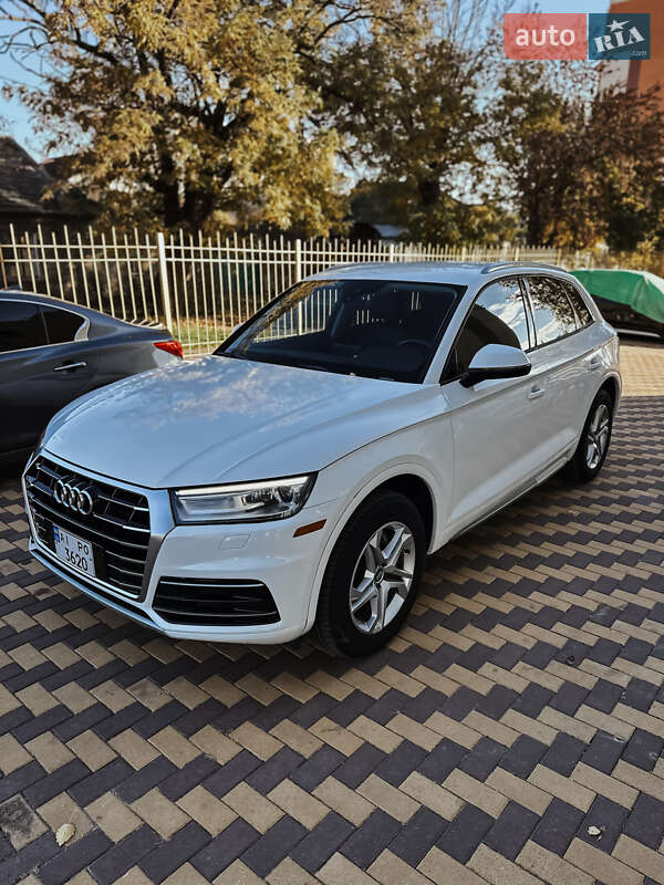 Внедорожник / Кроссовер Audi Q5 2018 в Николаеве