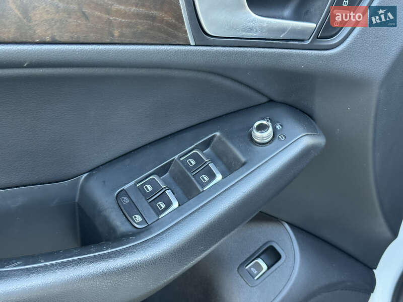 Внедорожник / Кроссовер Audi Q5 2015 в Коломые