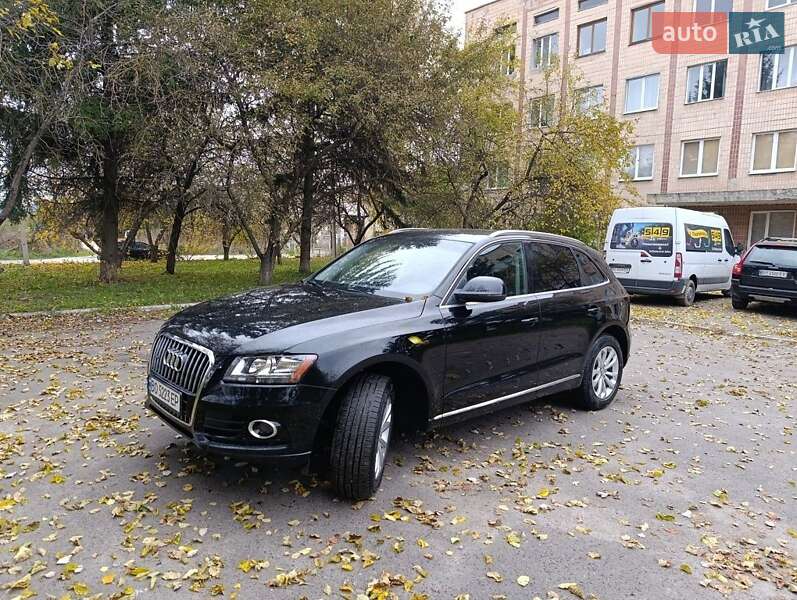 Внедорожник / Кроссовер Audi Q5 2013 в Тернополе
