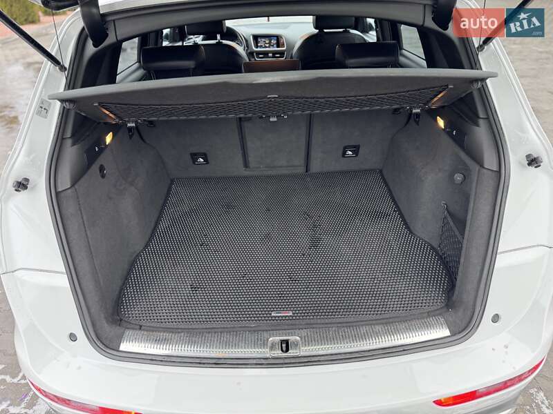 Внедорожник / Кроссовер Audi Q5 2016 в Виннице