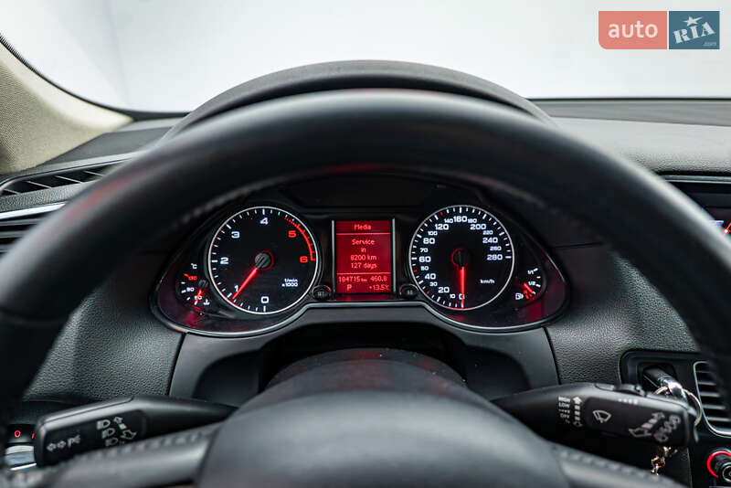 Внедорожник / Кроссовер Audi Q5 2011 в Киеве