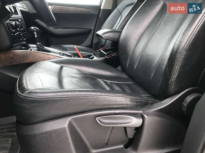 Внедорожник / Кроссовер Audi Q5 2010 в Львове