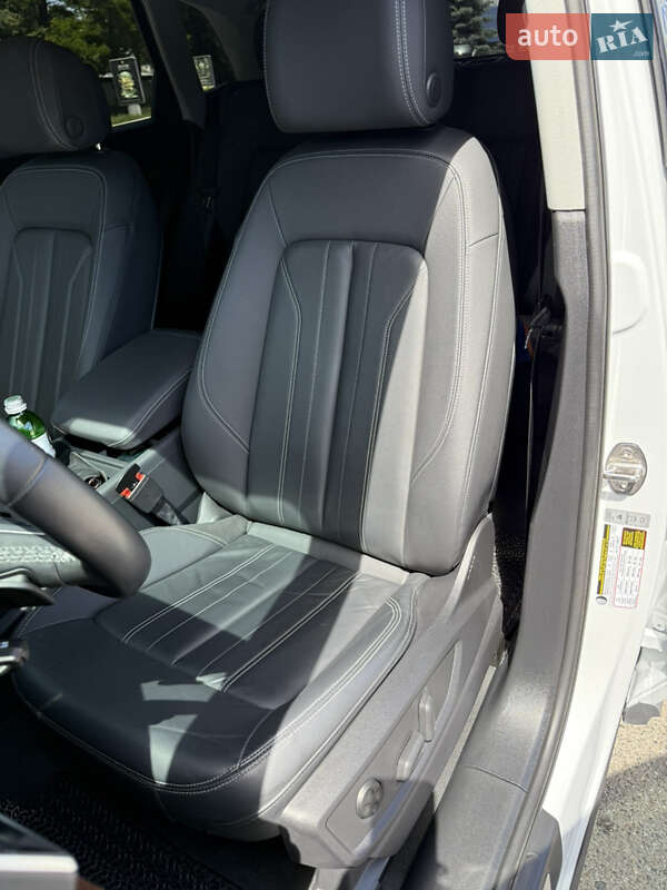 Внедорожник / Кроссовер Audi Q5 2023 в Броварах