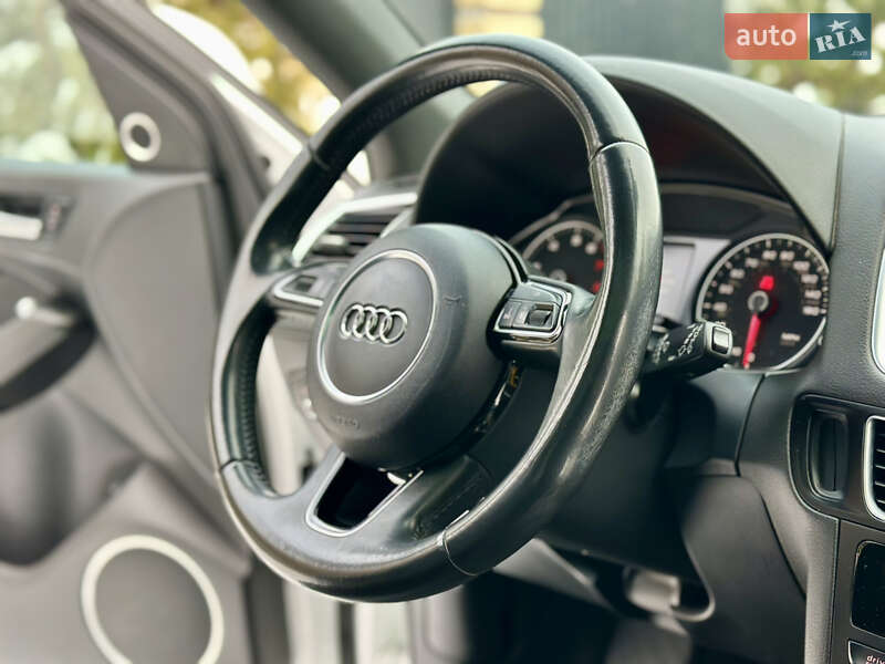 Внедорожник / Кроссовер Audi Q5 2015 в Киеве