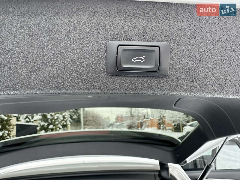 Внедорожник / Кроссовер Audi Q5 2015 в Киеве