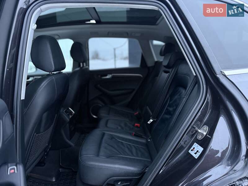 Внедорожник / Кроссовер Audi Q5 2016 в Львове