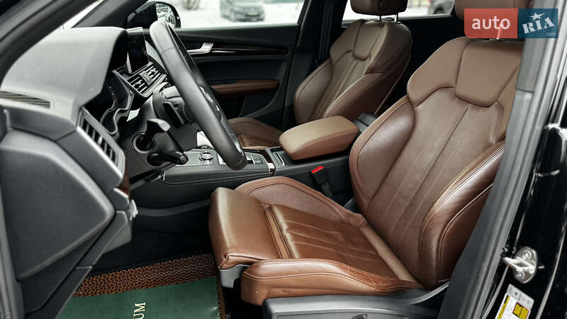 Внедорожник / Кроссовер Audi Q5 2019 в Киеве