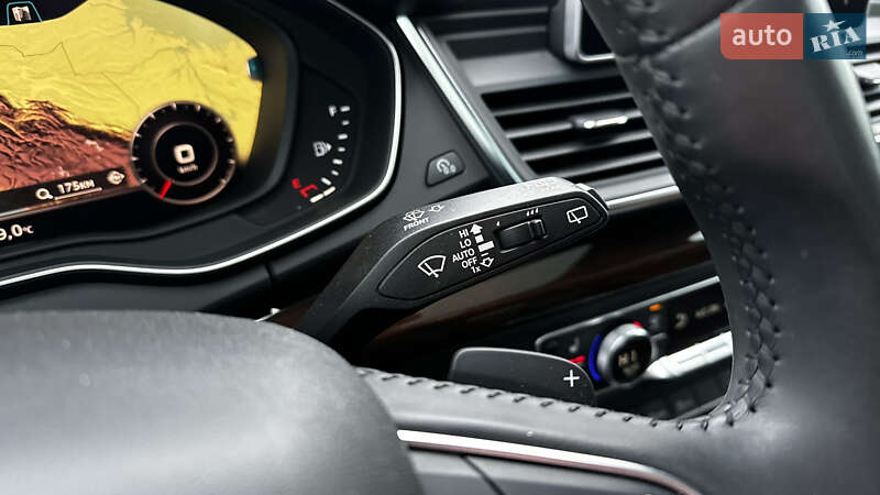 Внедорожник / Кроссовер Audi Q5 2019 в Киеве