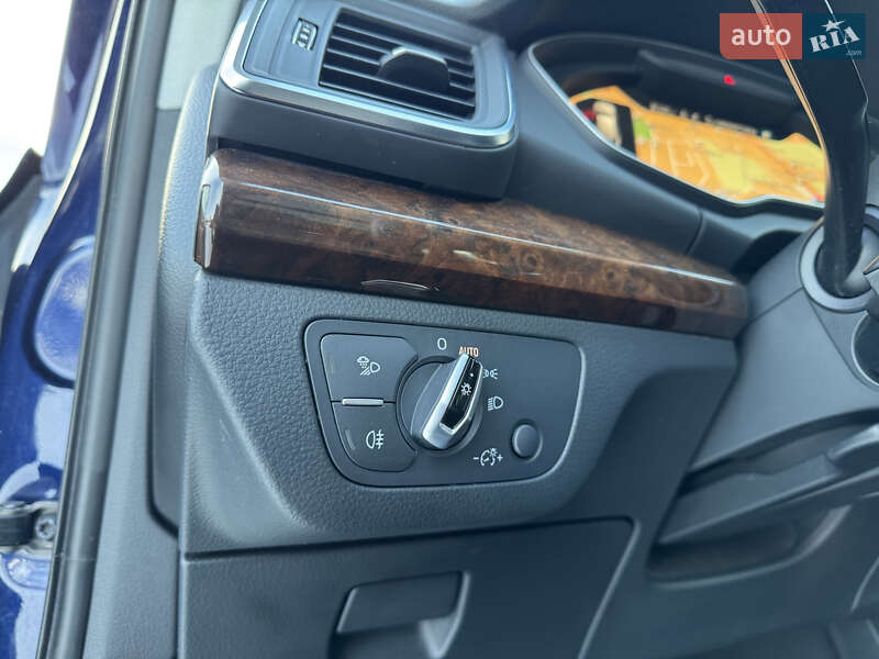 Внедорожник / Кроссовер Audi Q5 2018 в Тернополе