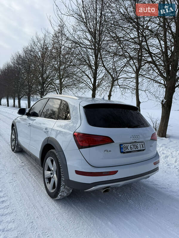 Внедорожник / Кроссовер Audi Q5 2013 в Ровно