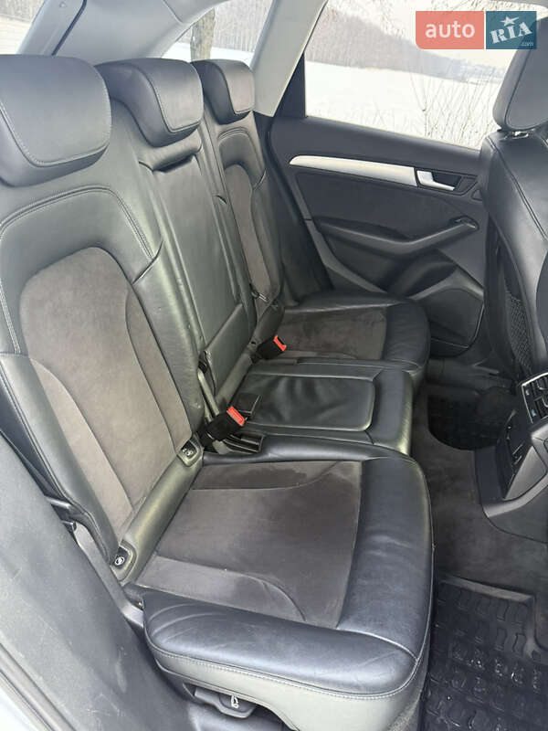 Внедорожник / Кроссовер Audi Q5 2013 в Ровно