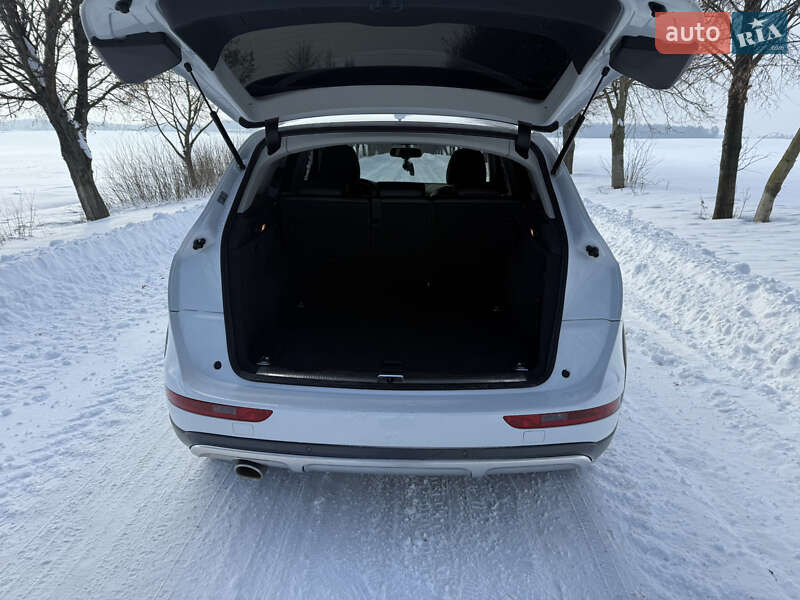 Внедорожник / Кроссовер Audi Q5 2013 в Ровно