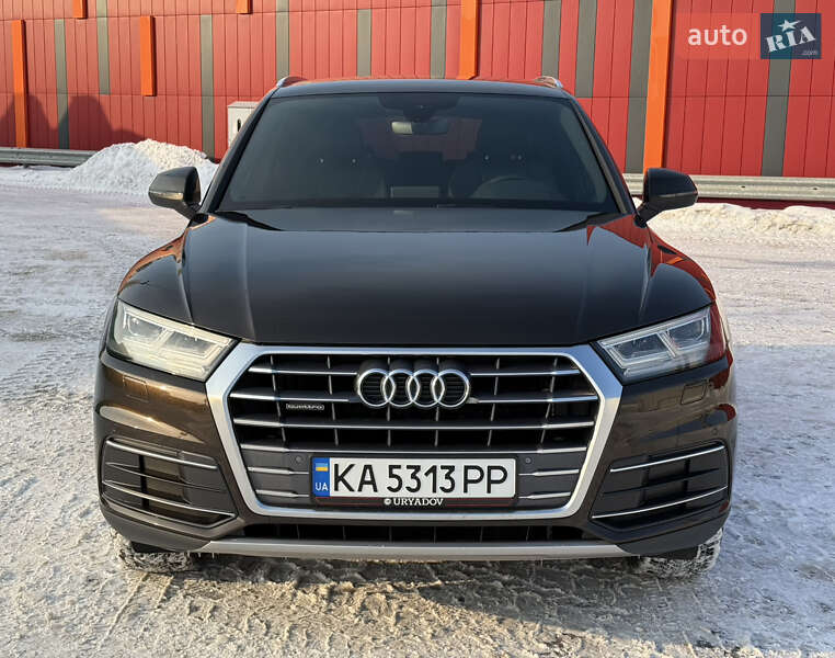 Внедорожник / Кроссовер Audi Q5 2017 в Киеве