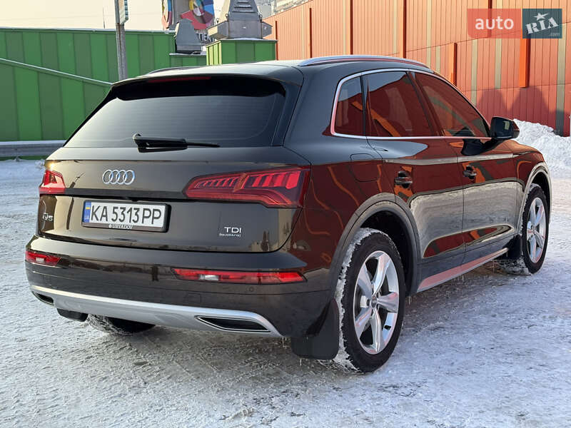 Внедорожник / Кроссовер Audi Q5 2017 в Киеве