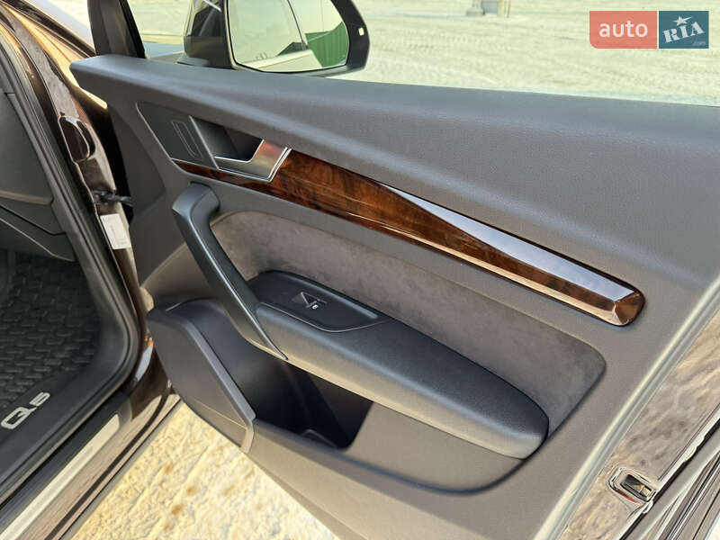 Внедорожник / Кроссовер Audi Q5 2017 в Киеве