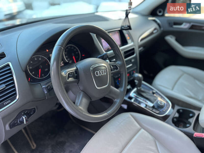 Внедорожник / Кроссовер Audi Q5 2012 в Белой Церкви