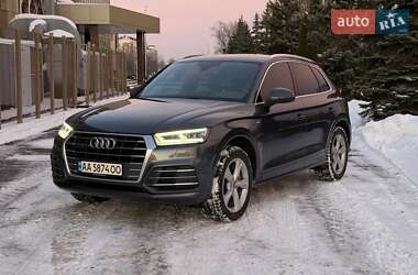 Внедорожник / Кроссовер Audi Q5 2017 в Киеве