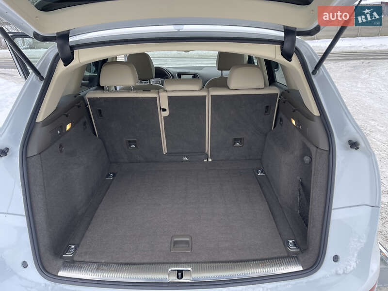 Внедорожник / Кроссовер Audi Q5 2015 в Луцке