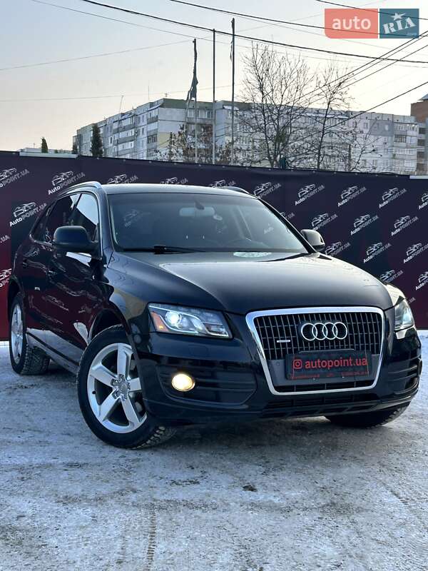 Внедорожник / Кроссовер Audi Q5 2011 в Сумах