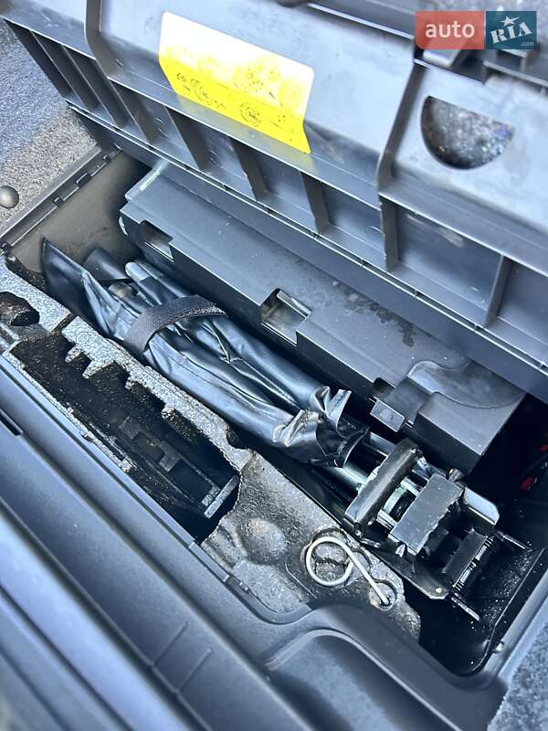 Внедорожник / Кроссовер Audi Q5 2011 в Сумах