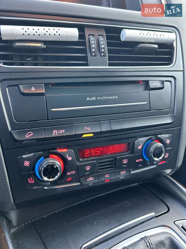 Внедорожник / Кроссовер Audi Q5 2011 в Сумах